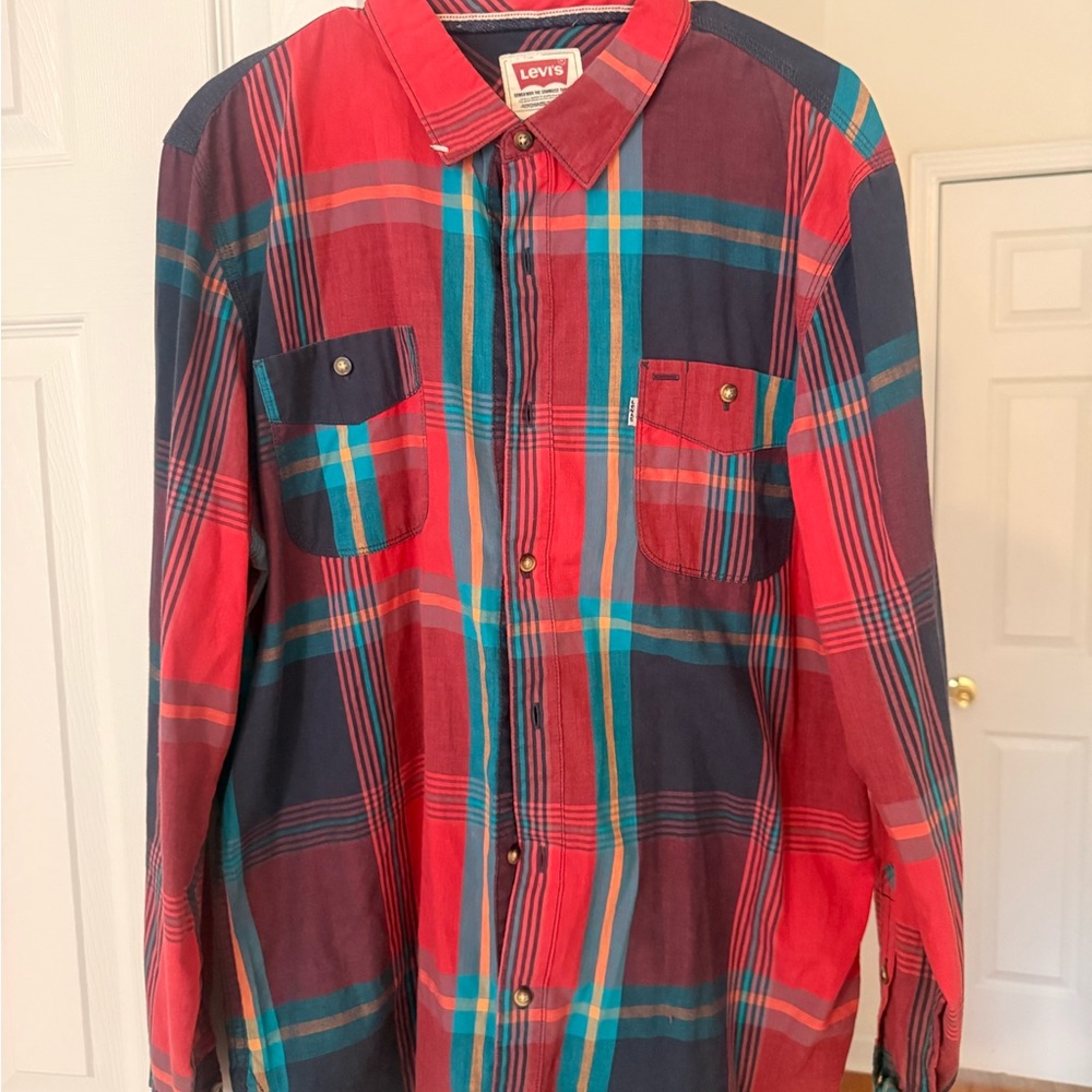 Levis Long Sleeve Plained Patch Work Pocket Button